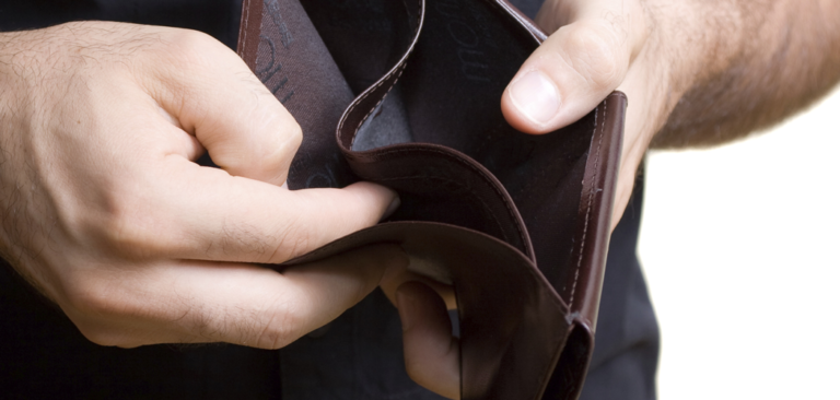 Projeto sobre aumento de salário dos servidores do Estado ainda não chegou à Aleac; líder do Governo justifica