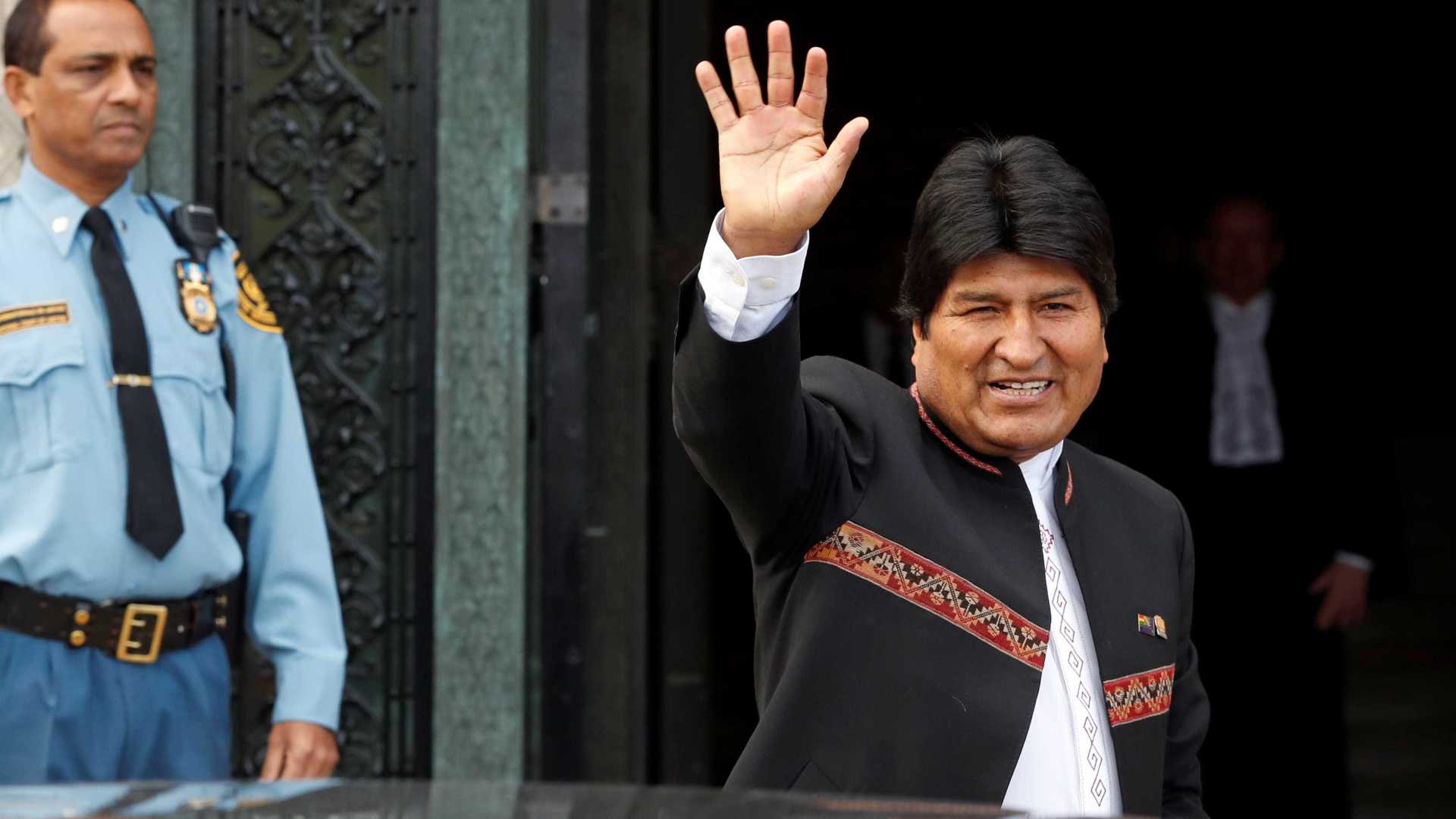 Justiça boliviana autoriza Evo Morales a tentar seu quarto mandato