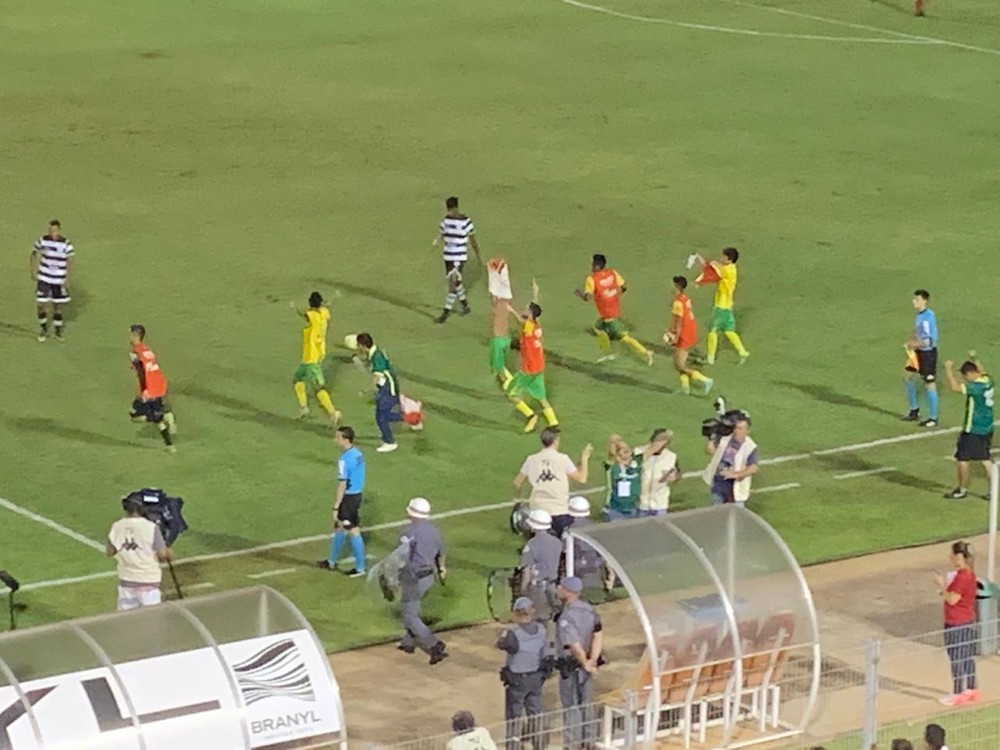 Pesquisa: 75% dos jogadores do Brasil ganham menos de R$ 7 mil mensais