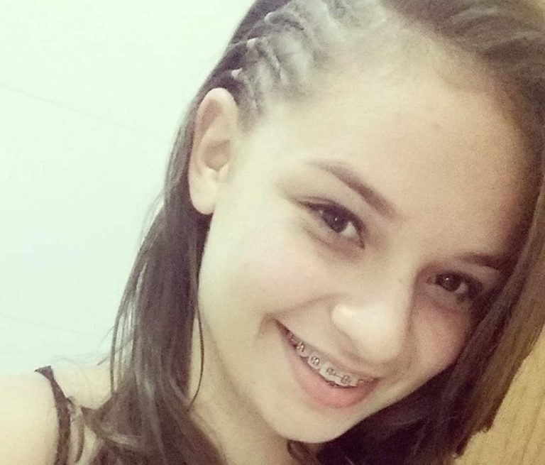 Vítima fatal de acidente entre moto e ônibus tinha 19 anos e era estudante de pedagogia