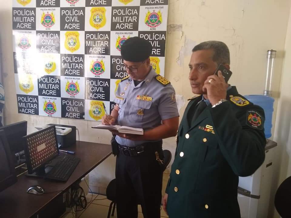 Após visitar Delegacia de Flagrantes, comandante da PM interdita sala para reforma