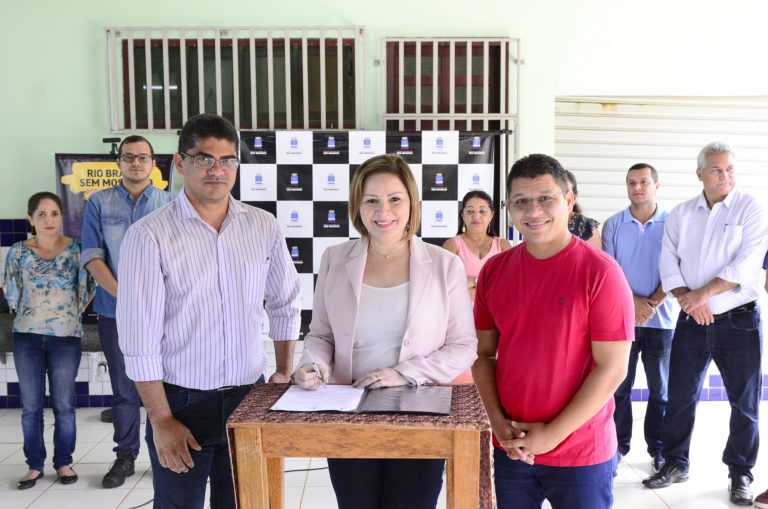 Reforço: prefeita Socorro Neri dá posse a 22 novos Agentes de Endemias