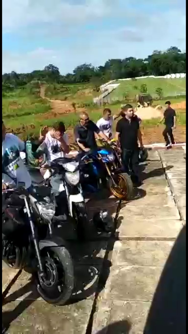 Corpo de acreano que morreu em acidente de trânsito na Argentina é enterrado em CZS; veja vídeo