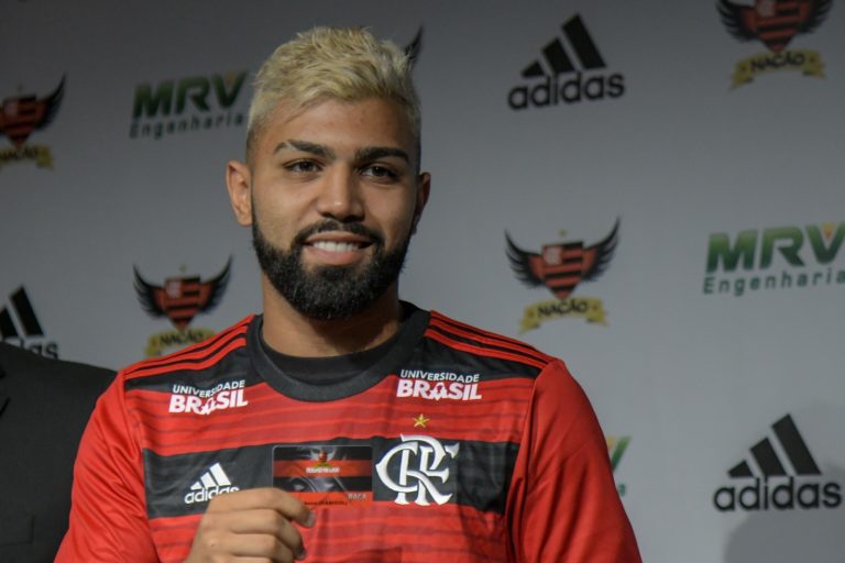 Gabigol é apresentado e traça metas no Flamengo: “Quero fazer gols e ser campeão”