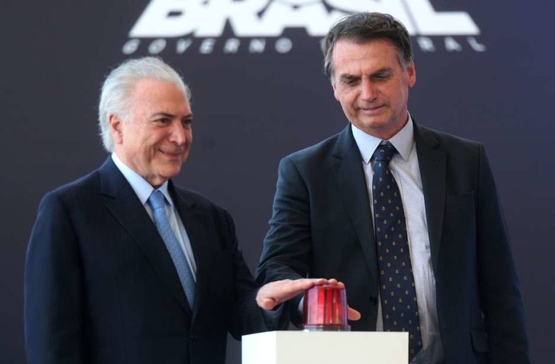 Bolsonaro definirá o valor do salário mínimo de 2019; Temer deixou em aberto