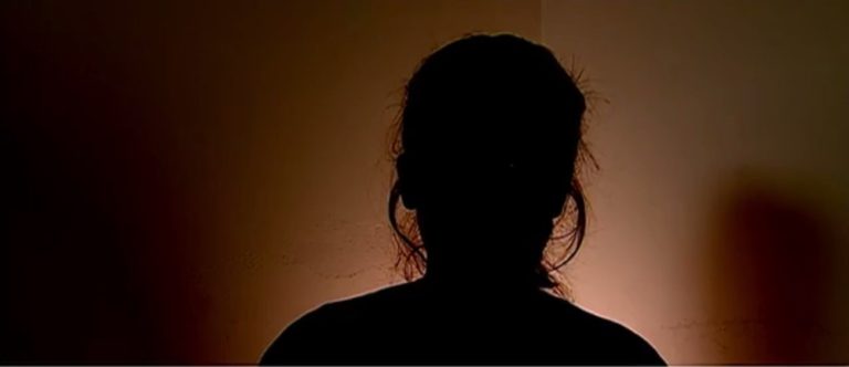 ‘Ele sempre dizia que era uma coisa normal entre pai e filha’, diz jovem que foi estuprada pelo pai em PE