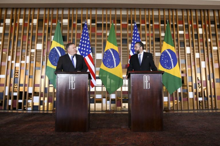 Brasil adere a programa para facilitar entrada de brasileiros nos EUA