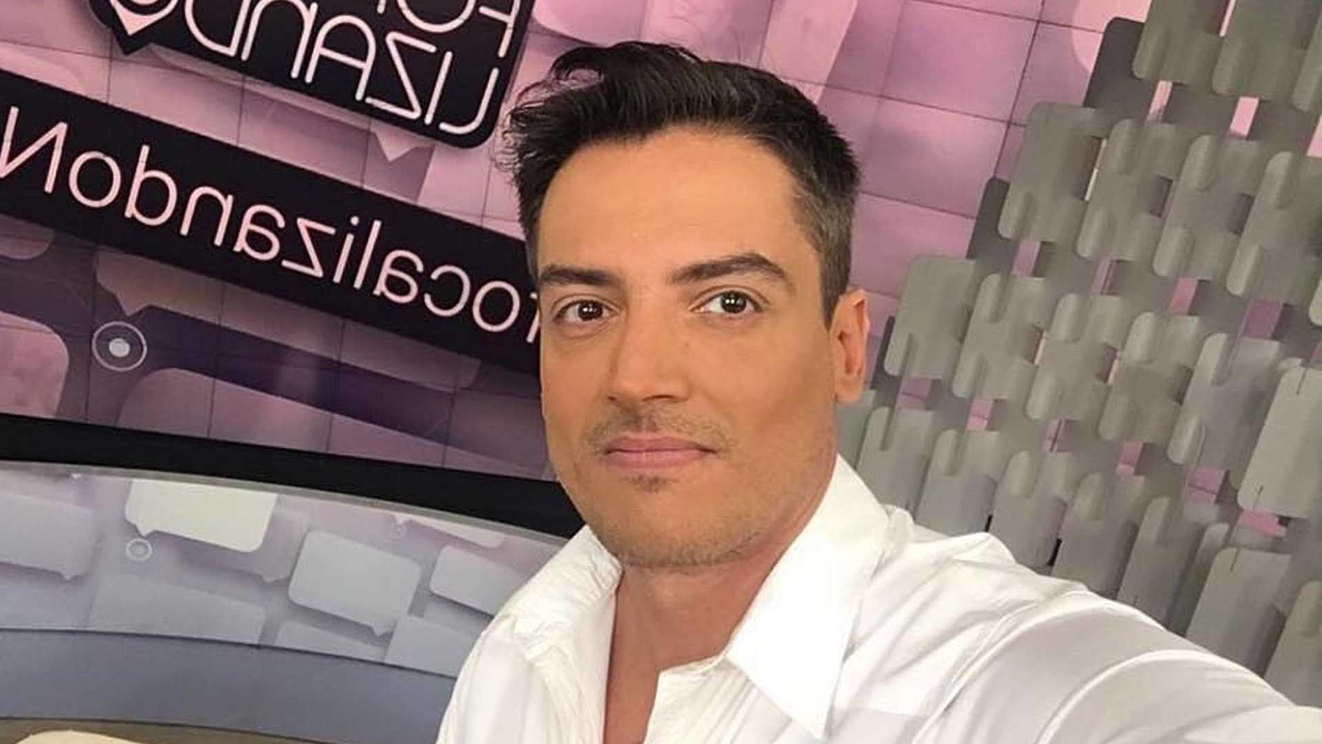 Leo Dias muda cor do cabelo para não ser demitido do SBT