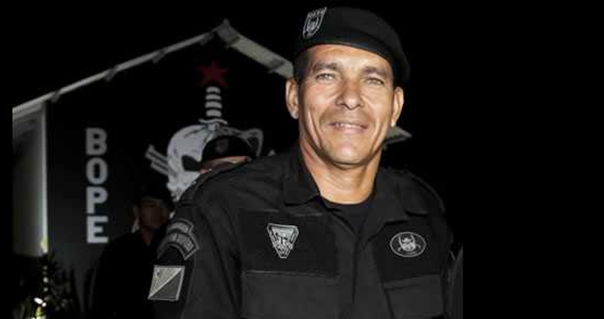 Ex- comandante do Bope desliga telefone e não responde sobre abastecimento de carros do tráfico