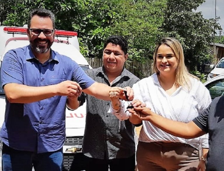 Bujari recebe ambulâncias adquiridas com emendas do deputado federal Alan Rick