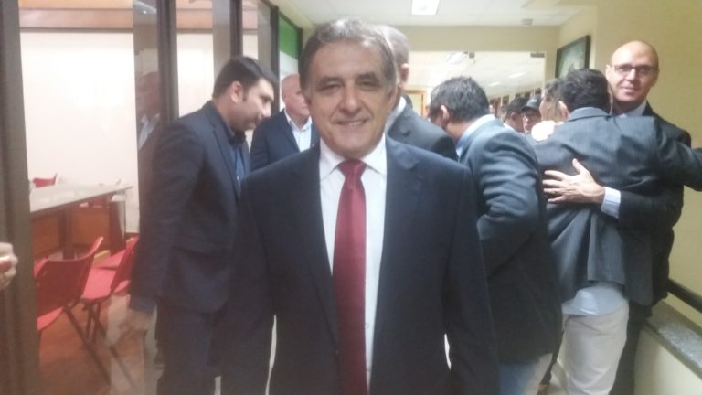 Bestene diz que parlamento acreano vai trabalhar de mãos dadas com o novo governo