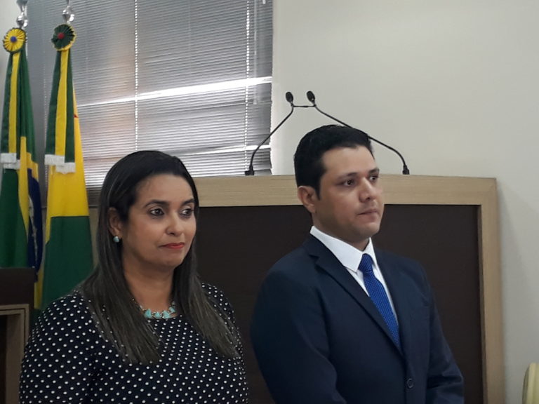 João Luz e Sandra Asfury tomam posse como vereadores na Câmara de Rio Branco