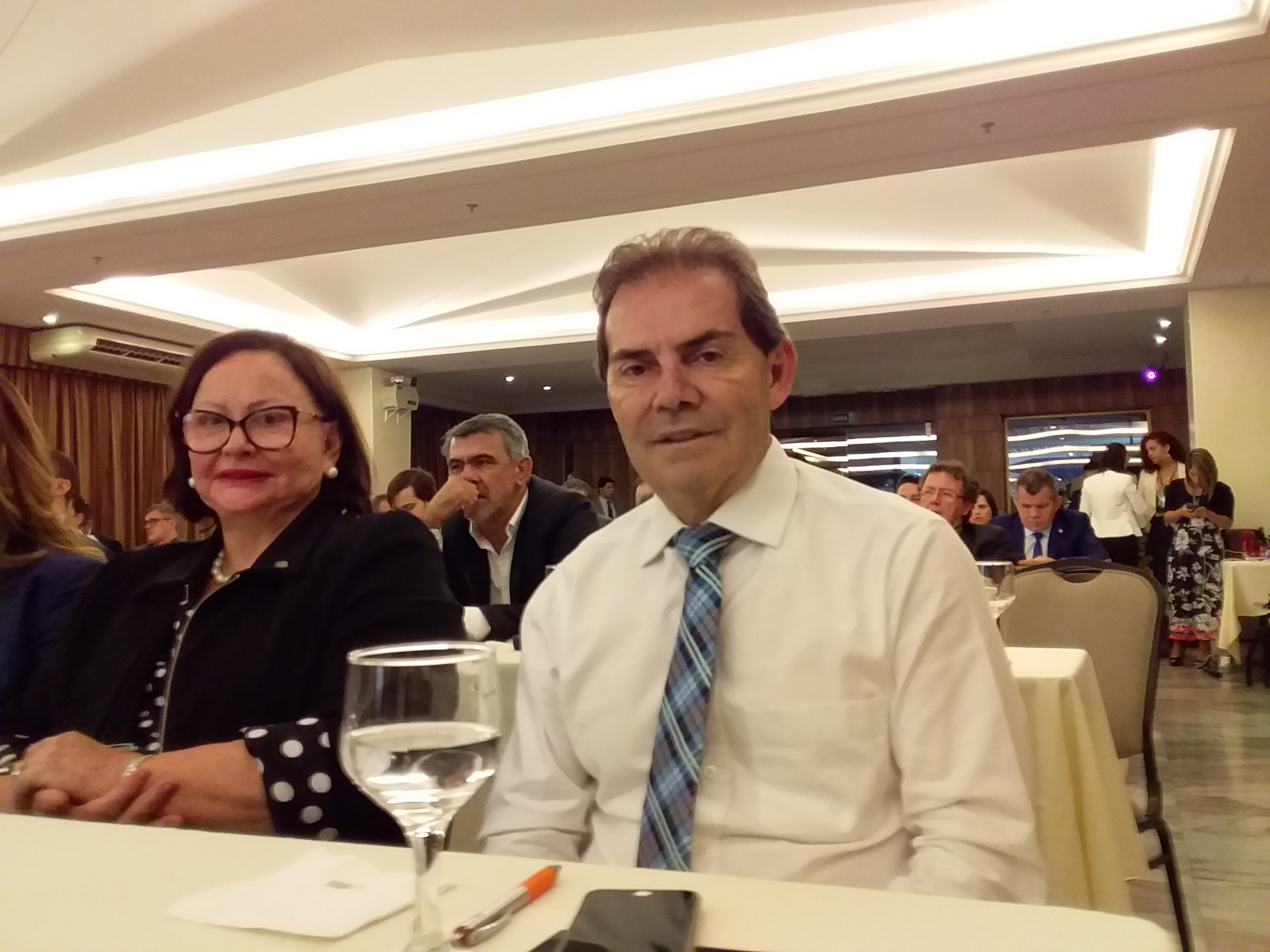 Vanda Milani exalta participação da comunidade na vida política