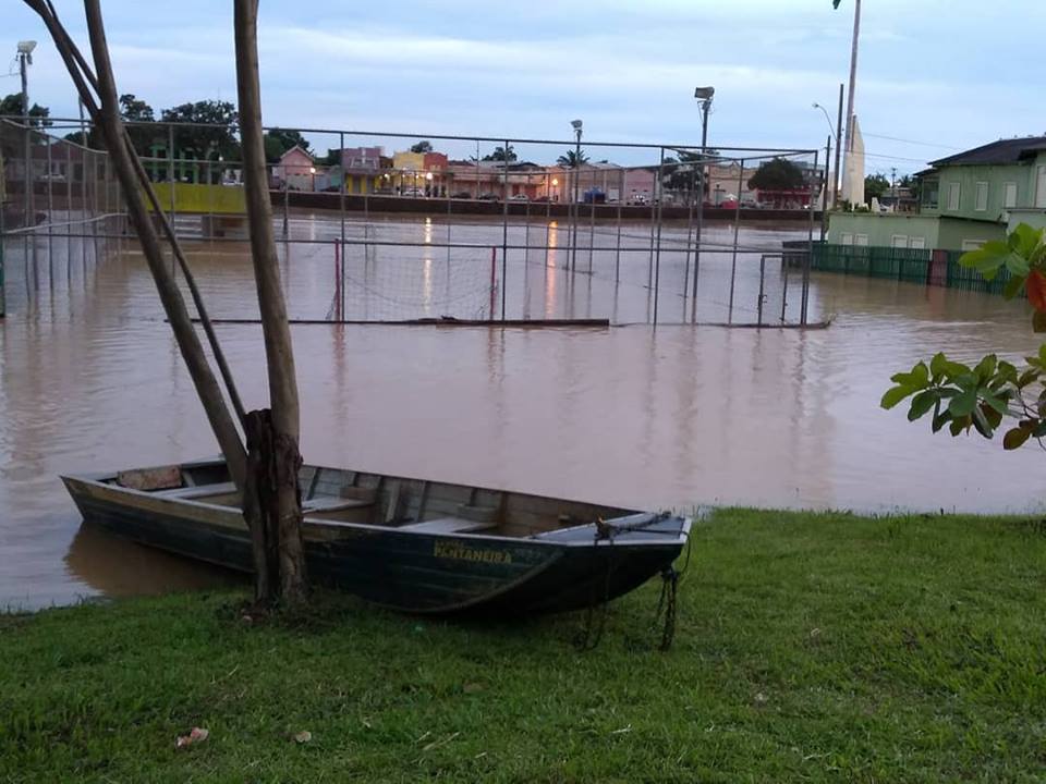 Friale prevê sábado chuvoso e diz que águas do Rio Acre começarão a baixar na segunda