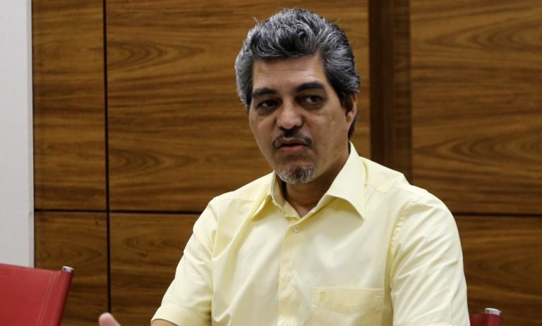 Edvaldo Magalhães manda recado para Gladson: “Não espere a paz dos cemitérios”