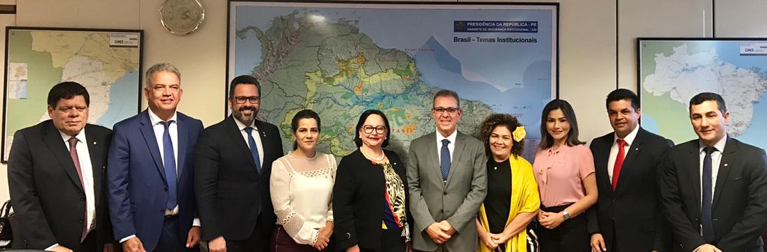 Ministro de Minas e Energia trouxe excelente notícia ao Acre, diz Vanda Milani