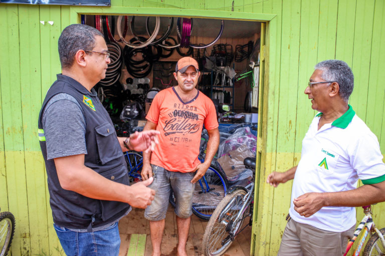Prefeitura de Brasileia realiza operação de conscientização e cuidados ao descarte de lixo