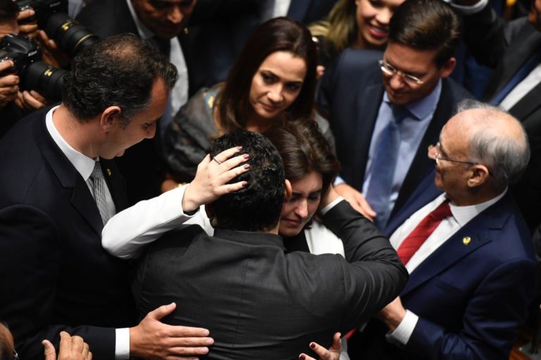 Mailza Gomes declara voto para o senador Davi Alcolumbre ser presidente do Senado Federal