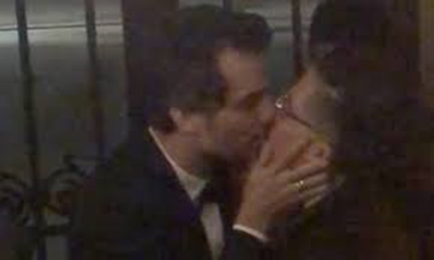Jean Wyllys beija Wagner Moura na boca durante exibição de filme em Berlim, veja o vídeo