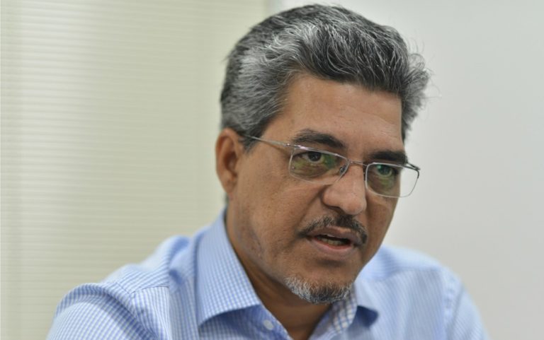 Edvaldo Magalhães sugere calote nas contas de energia por abuso de preços no Acre