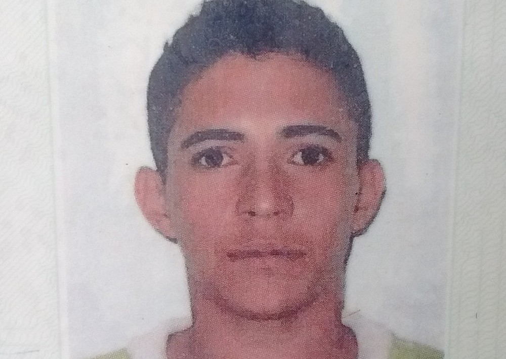 Trio é condenado a mais de 60 anos de prisão por morte de jovem com 18 terçadadas na capital