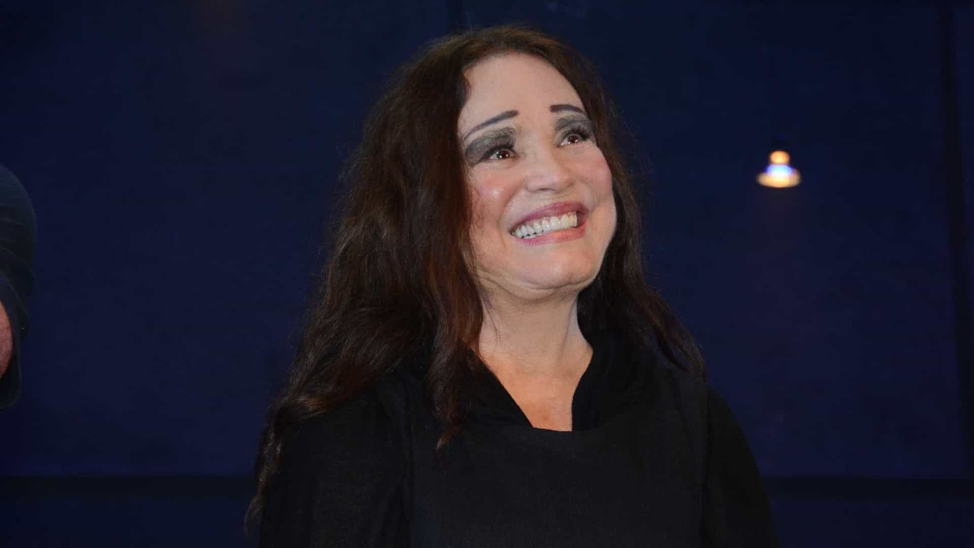 Bolsonaro parabeniza Regina Duarte por aniversário, e atriz comemora