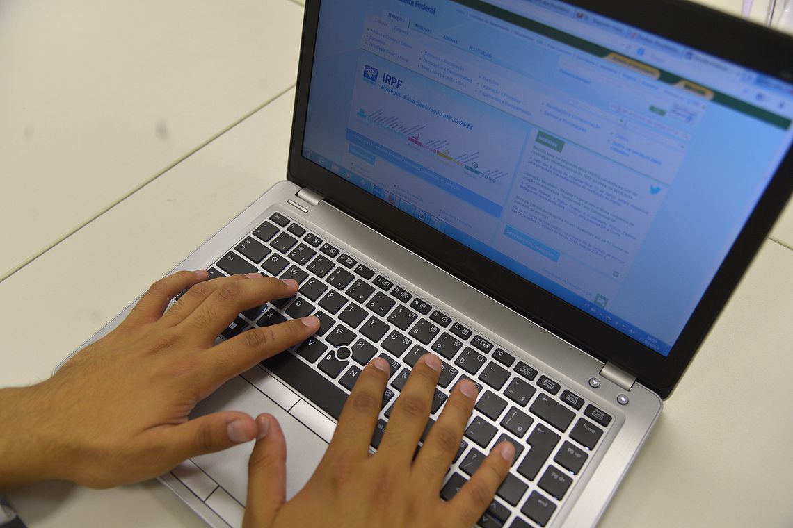 Declaração do IR deve ser entregue entre 7 de março e 30 de abril; saiba se você deve declararDE