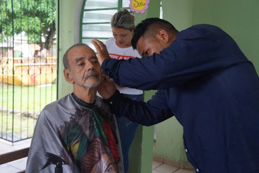 Reeducandos em regime de monitoramento realizam ação social no Lar dos Vicentinos