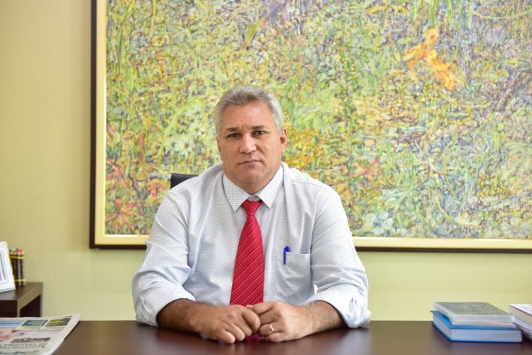 “Deixo a presidência da Câmara de cabeça erguida”, diz vereador Antonio Morais