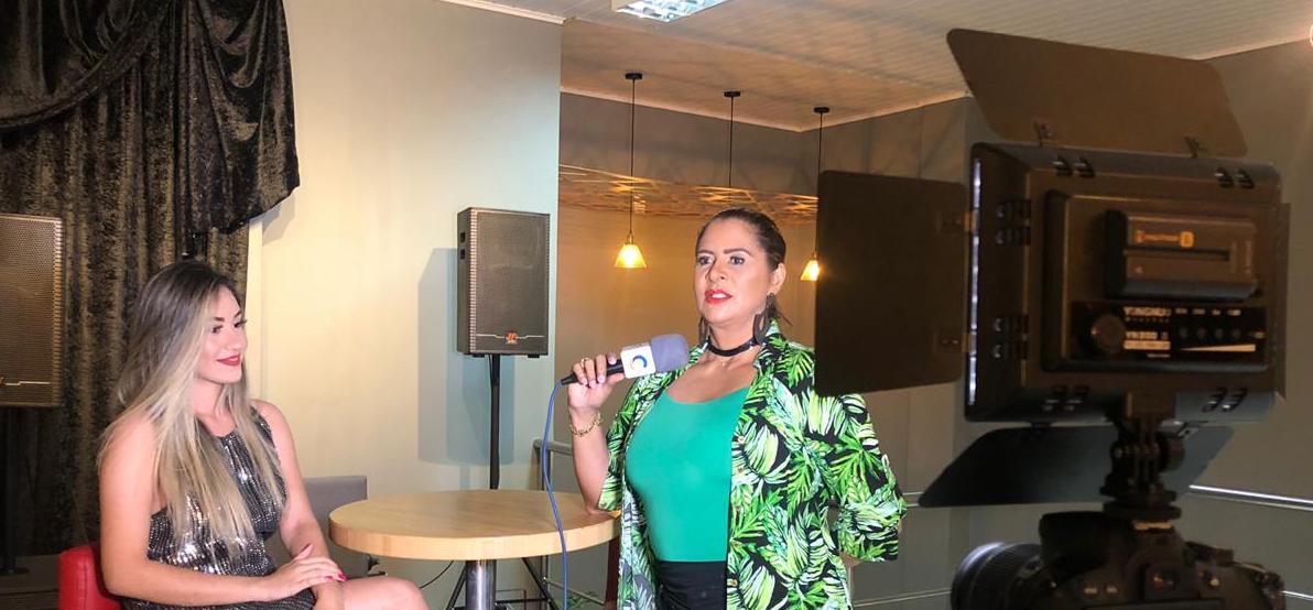 Beth Passos estreia programa na TV ContilNet trazendo dicas para você arrasar no Carnaval