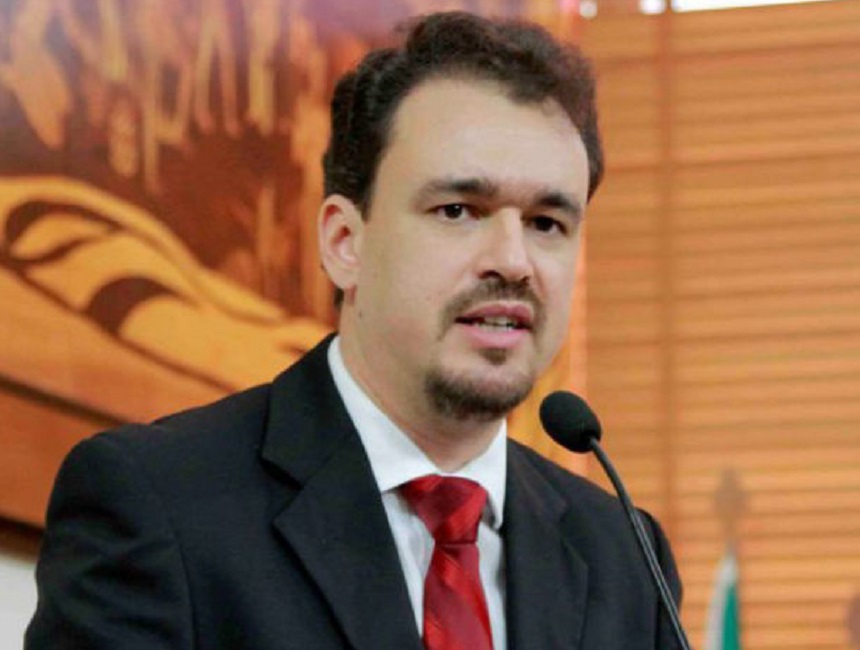 Zen ironiza governo ao ampliar para 365 dias prazo de cobrança por resultados