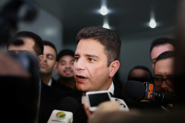 Gladson Cameli confirma extinção de Secretaria de Polícia Civil da estrutura do governo