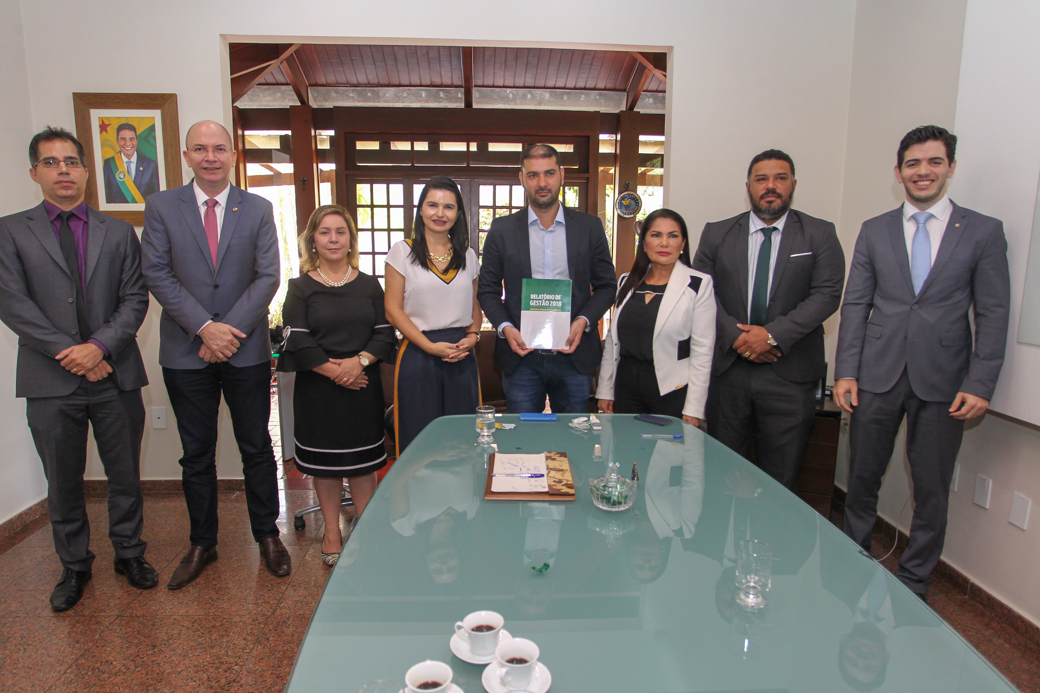 Governador em exercício promete empenho para fortalecer a Defensoria Pública Estadual