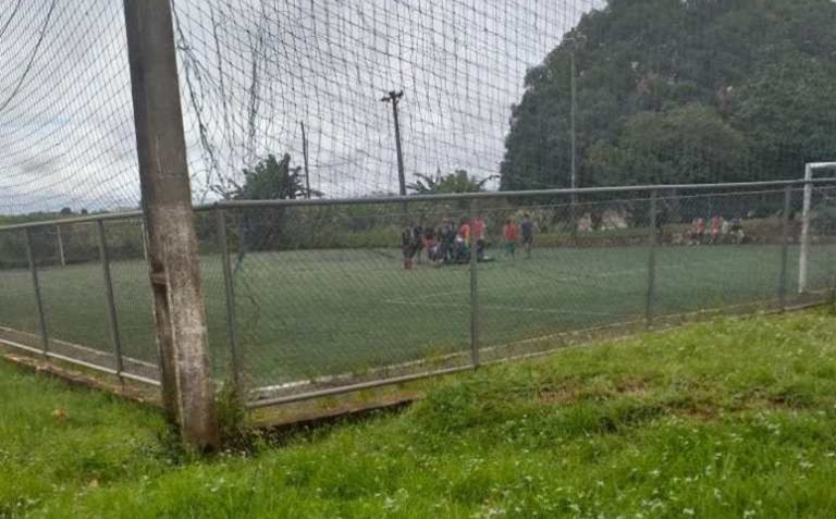 Homem sofre parada cardíaca e morre durante partida de futebol em Rio Branco