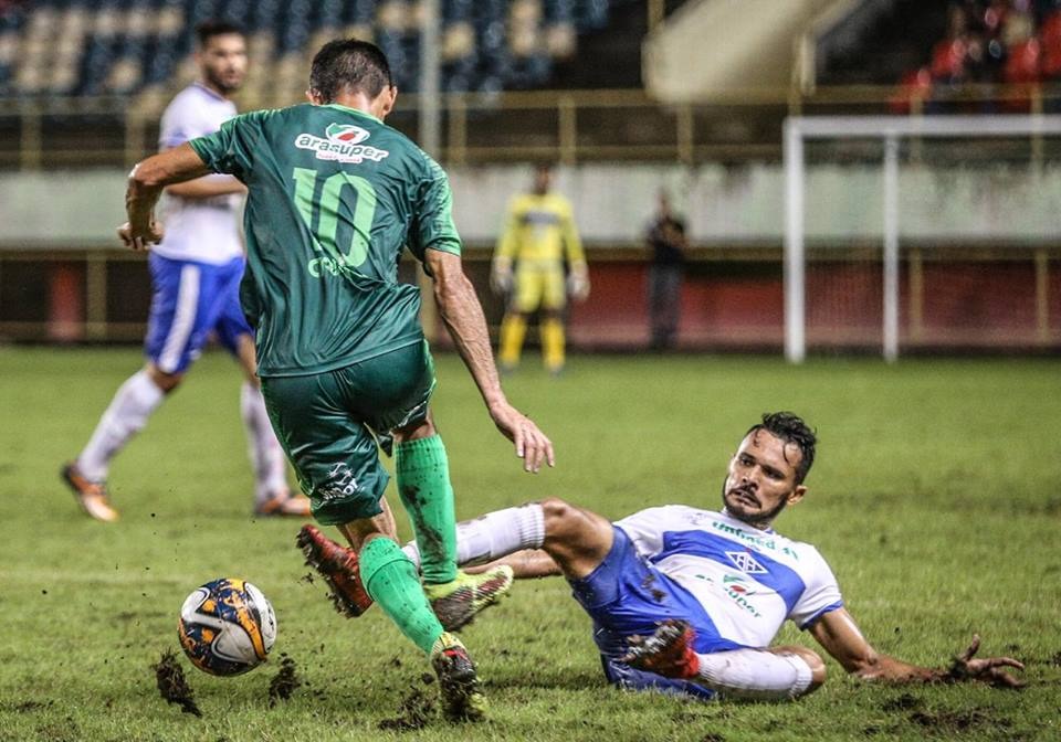 Atlético-AC quer se aproximar das semifinais do segundo turno