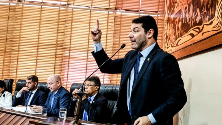 Duarte propõe envio de jovens afetadas por vacina do HPV a centros especializados