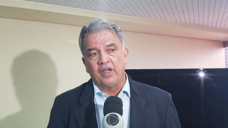 Petecão diz estar “paquerando” alguns parlamentares da Aleac para se filiar ao PSD