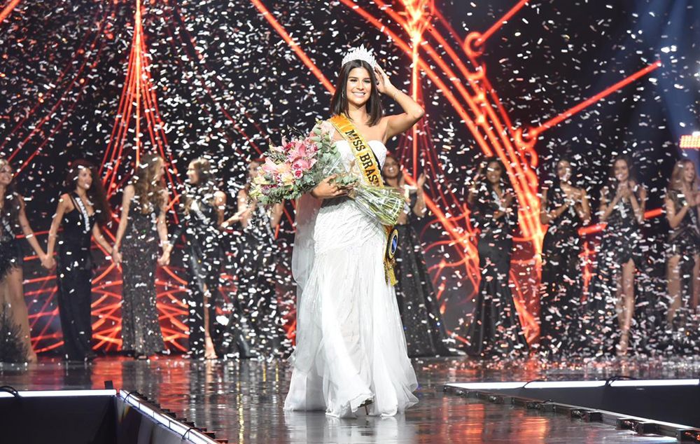 Miss Brasil, Carnaval e fake News sobre vagas no Sebrae: comece o dia informado