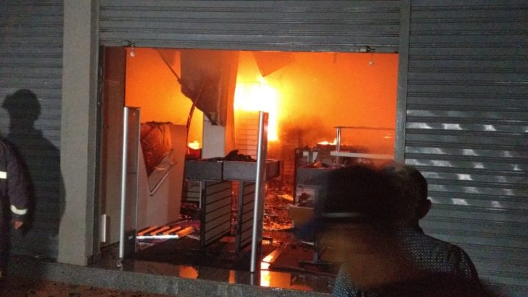 Corpo de Bombeiros diz que laudo sobre incêndio na capital deve sair após 30 dias