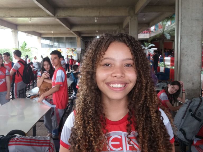 Alunos do Meta recebem certificado da Inglaterra após 100% de rendimento em inglês