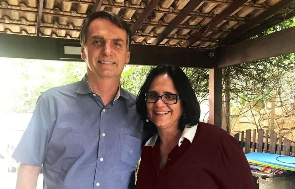 Índios do Acre e do restante da Amazônia voltam a ser o centro das atenções entre Bolsonaro e Damares