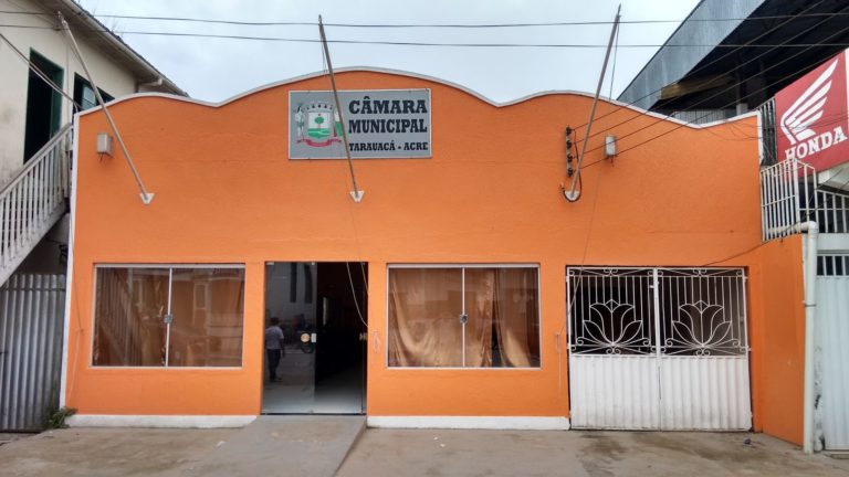 Câmara de Tarauacá concede 13 diárias a servidores e parlamentares nesta segunda