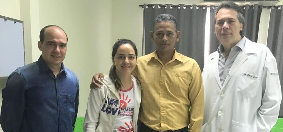 Cinco anos após o primeiro transplante de fígado no Acre, médico e paciente se encontram