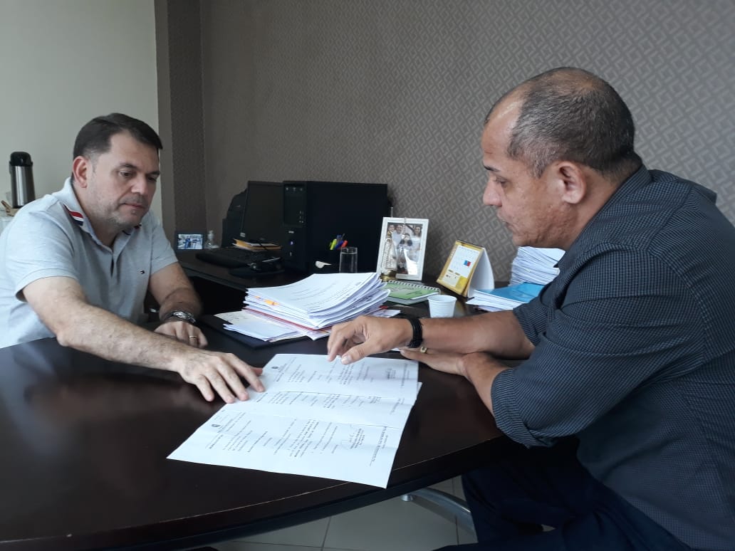 Em conversa com vereador Josandro, secretário Alysson garante ações para Sena Madureira