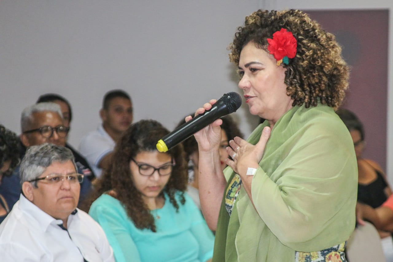 Deputada reúne lideranças estaduais para planejar as ações do mandato