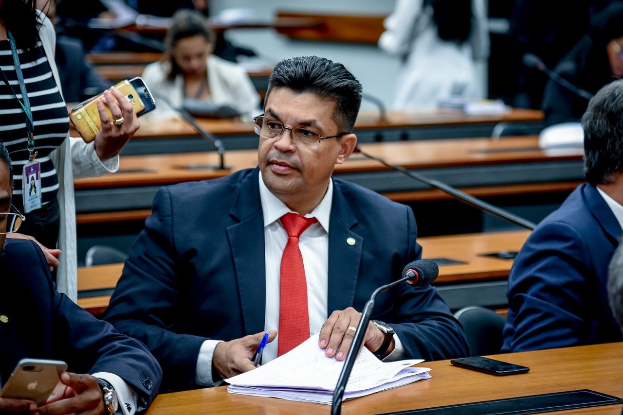 Deputado pede a ministro que implante DNIT em Cruzeiro do Sul e em Epitaciolância