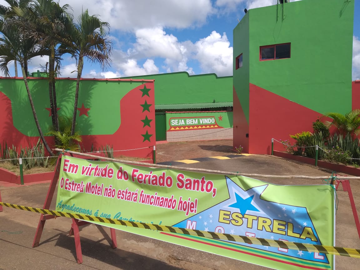 Motel do Acre amanhece fechado em respeito a “Sexta-feira Santa” e pede à compreensão dos clientes