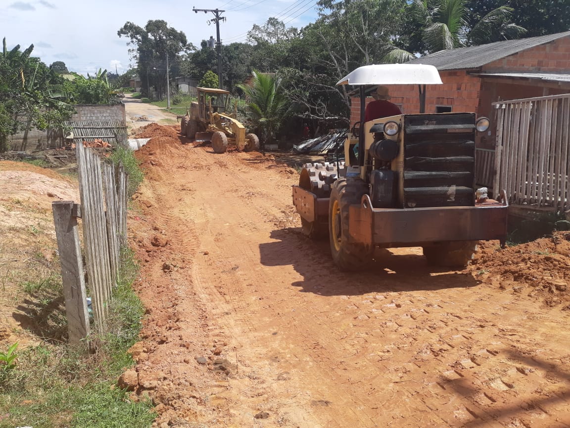Com mais de 20 anos sem manutenção, Prefeitura de Brasileia realiza abertura da Rua Bragantino