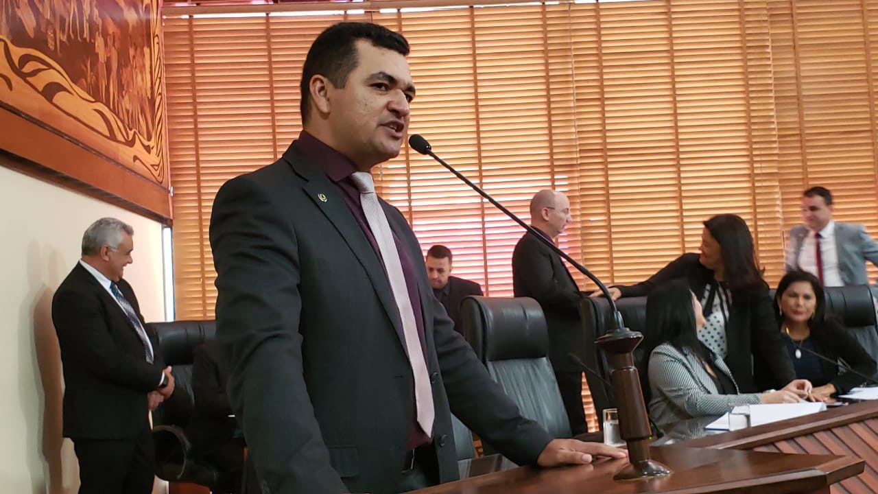 “Chega um momento em que o diálogo acaba”, diz deputado sobre ação da PM em manifestação
