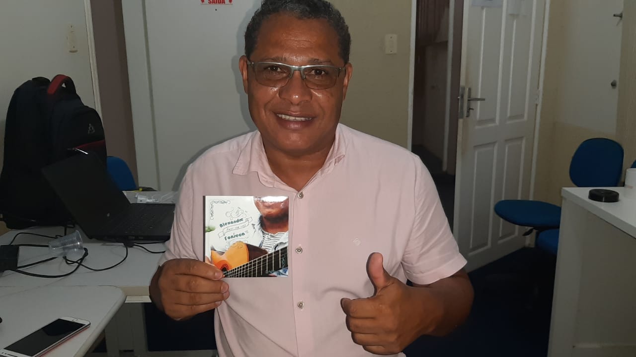 Cantor acreano, Alexandre Fonseca se prepara para lançar segundo álbum autoral
